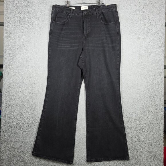 Universal Thread Jeans Women 17R Dark Wash Black Wide-Leg High-Rise Flare NEW - Picture 2 of 14